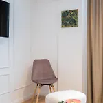 Charming Little Paris Cismigiu Park Apartment