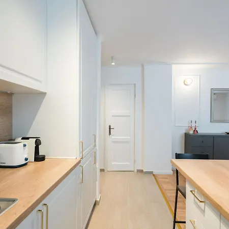 Charming Little Paris Cismigiu Park Appartement Boekarest