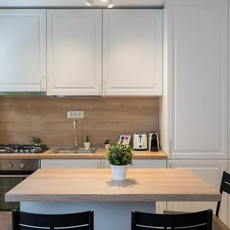 Charming Little Paris * Bucarest