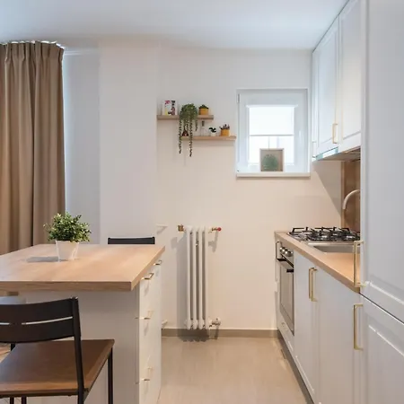 Apartman Charming Little Paris *