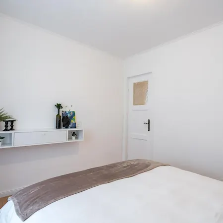 Charming Little Paris *