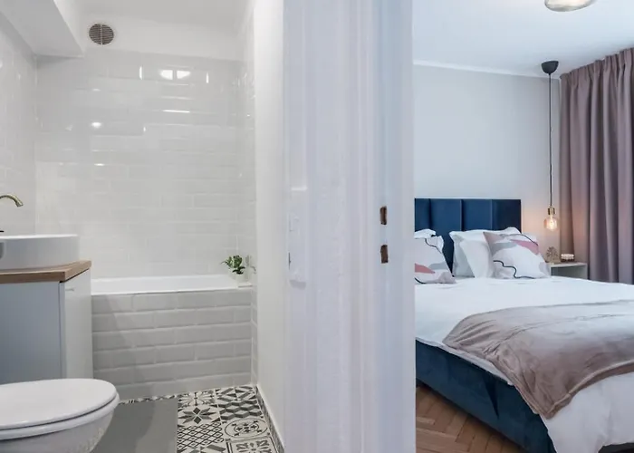 Charming Little Paris Bukurešť