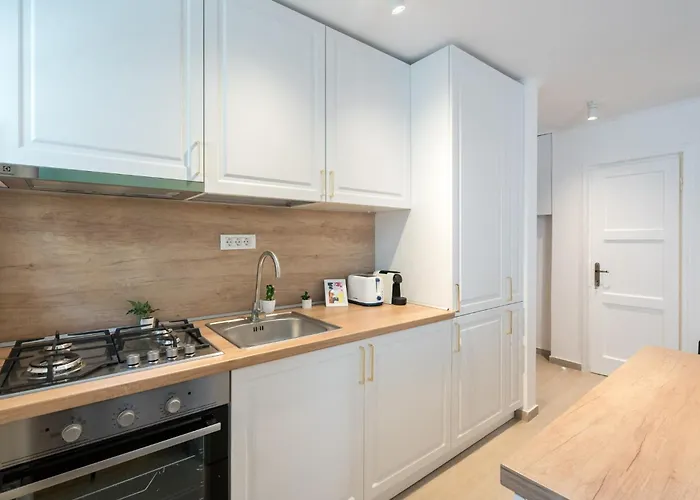 Apartment Charming Little Paris Bukarest